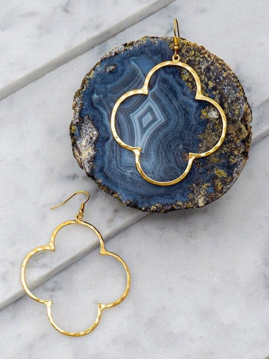 Elegant 2" Hoop in Hammered Clover Shaped Earring that is Simply Classy. Choice of Gold or Silver.