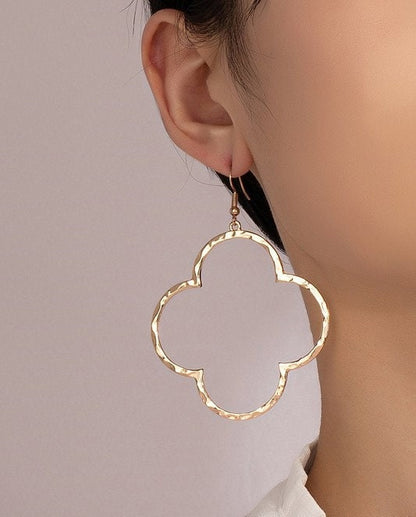 Elegant 2" Hoop in Hammered Clover Shaped Earring that is Simply Classy. Choice of Gold or Silver.